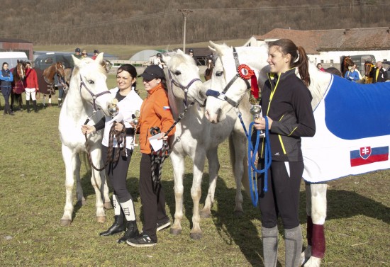 Víťazky v dostihu na 60 km